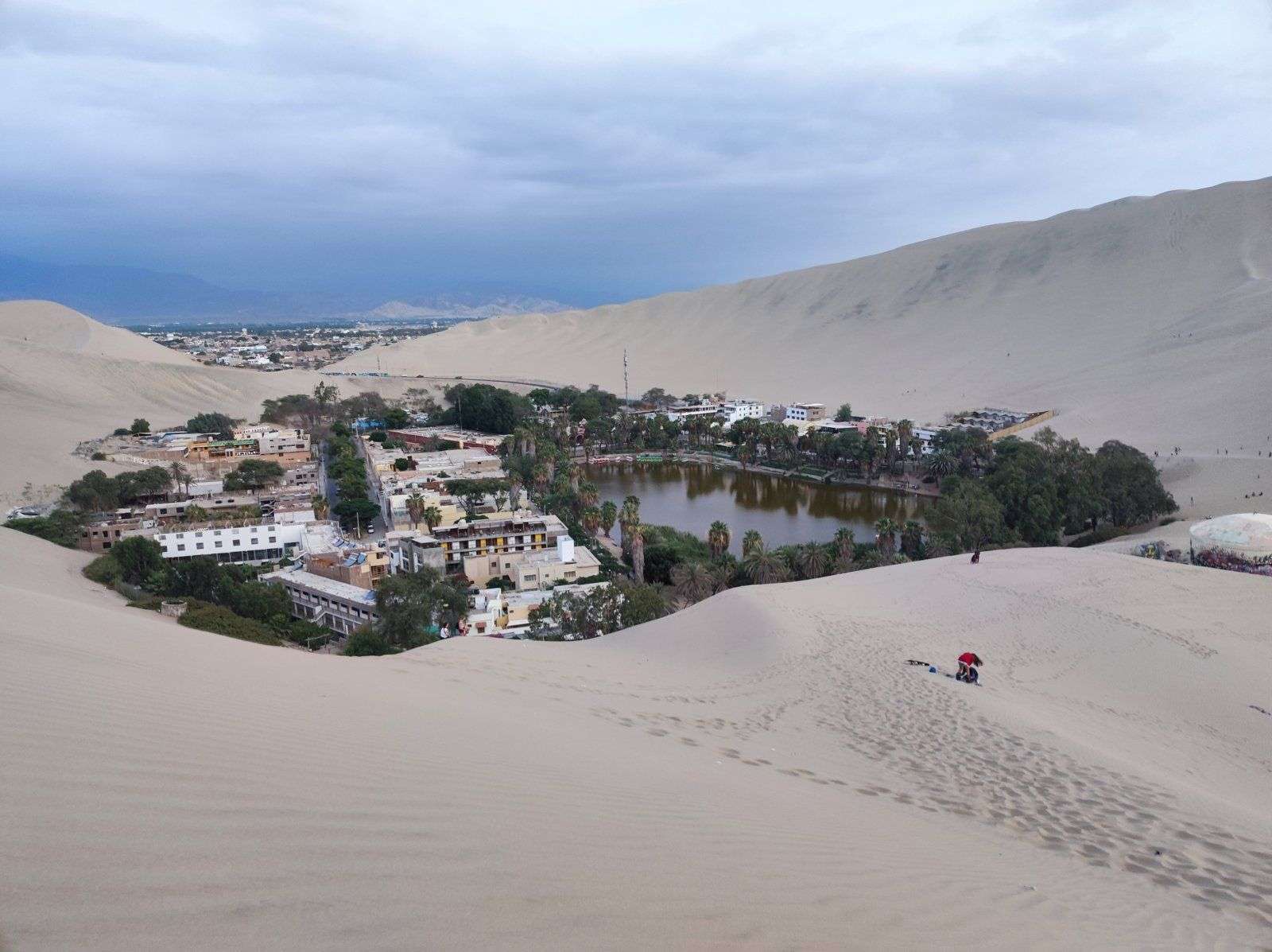 Huacachina, 28 de enero: una tarde de desierto antes de poner rumbo a casa.