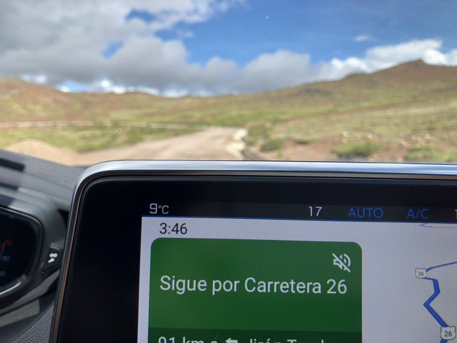 Puna de Huancavelica, 16 de enero, media tarde: lo más alto del viaje, a menos de una hora.
