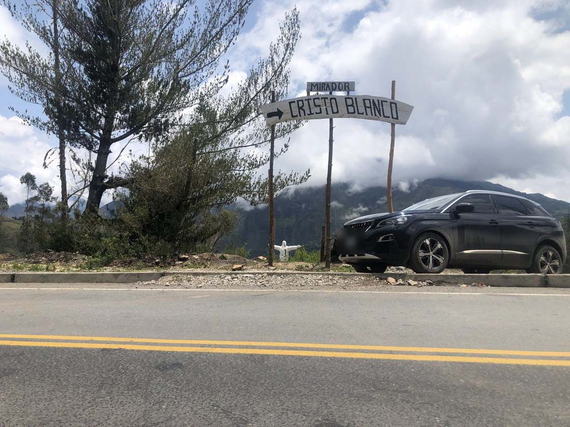 Cristo Blanco, mediodía del 20 de enero: respiro en una jornada que empezó a bordo, de madrugada.